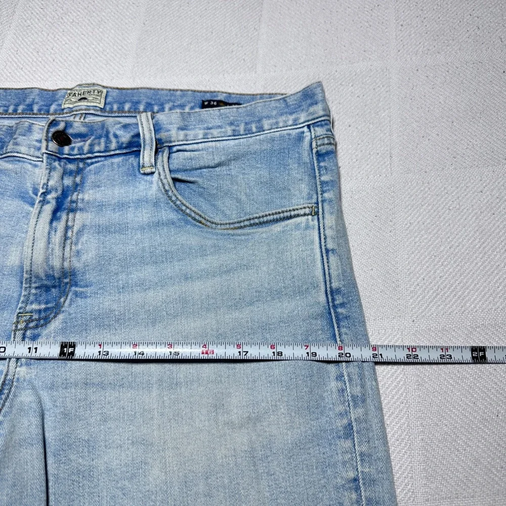 Faherty Jeans Mens 36x30 Organic Cotton Stretch Straight Leg Light Wash Blue